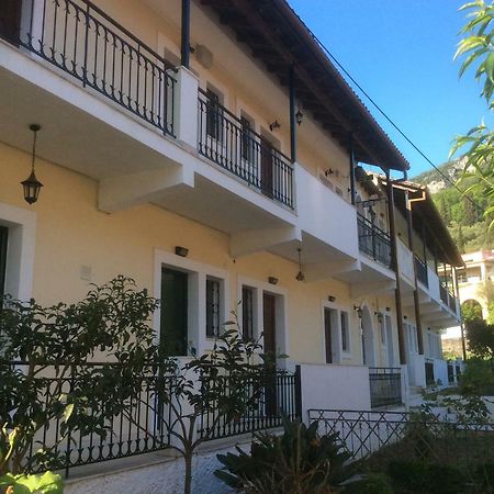 Anya Studios Benitses (Corfu) Exterior foto
